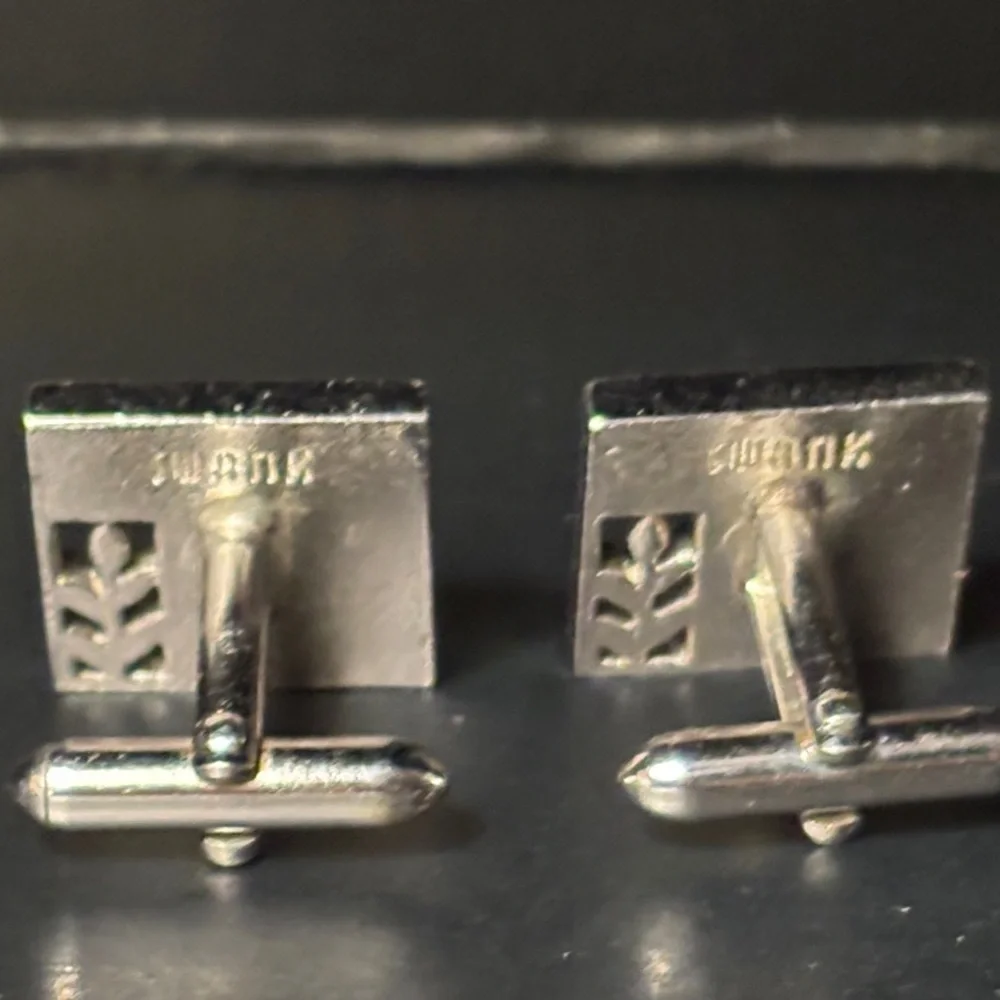 🟥Swank Silver & Black Vintage Square Cufflinks